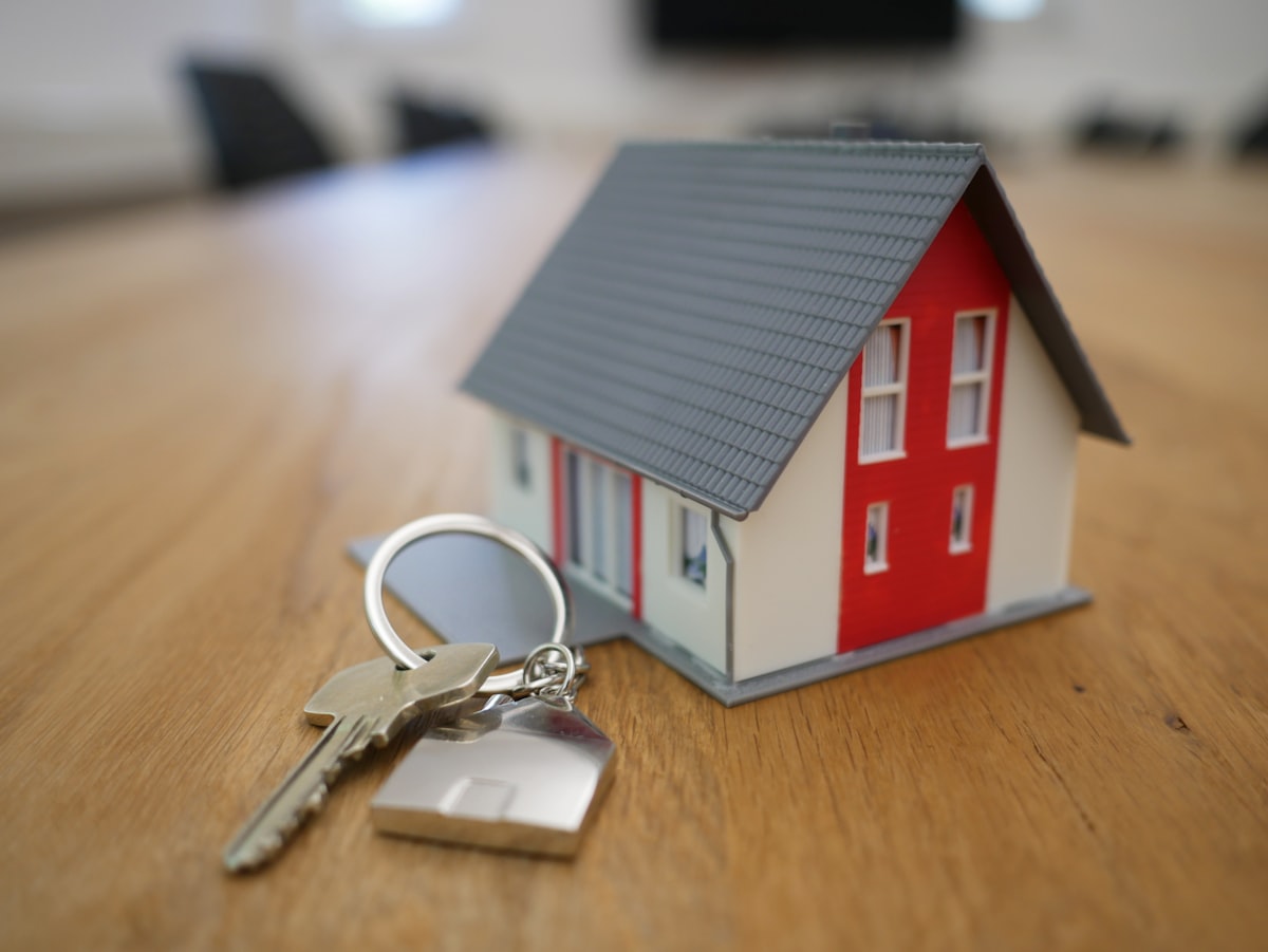 Real estate digital marketing campaign designed by ClomedixTech.
